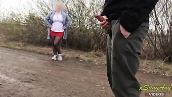 Amateur Voyeur Films Public Handjob In Park