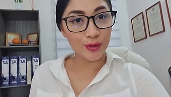 Caught Masturbating By My Boss, I Seduce Him To Keep My Job