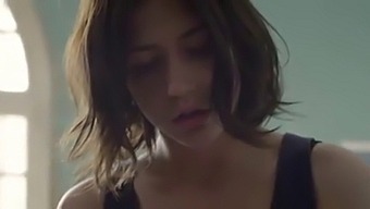 Adele Exarchopoulos In Passionate 2016 Scene