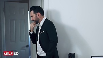 Hd Porn: Smoking-Hot Milf Caitlin Bell Gets A Big Surprise From Her Stepson