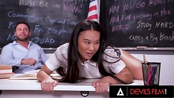 Asian Coed Gets Pounded By Her Teacher'S Big Cock In Dorm Room