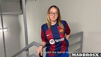 A Barcelona Fan Gets Intimate With Psg Fans In The Stadium Corridors