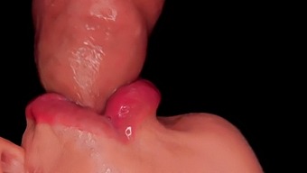 Sensual Handjob And Milking Blowjob In Close-Up: A Couple'S Intimate Moment